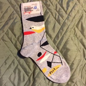 Blue Q get crew socks w/ bird & print. Psst...